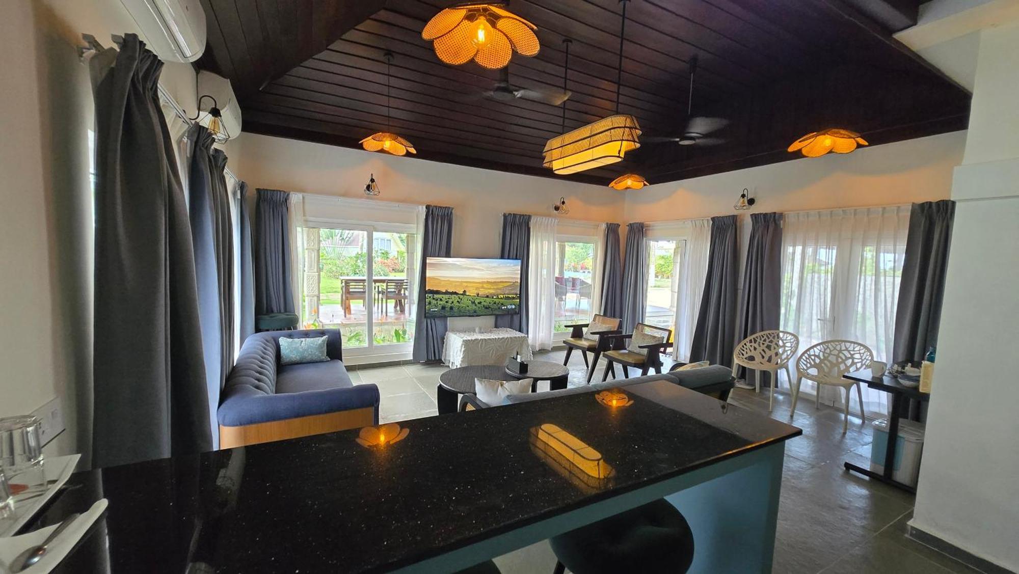 Ether Marari Beachfront Mararikulam Luaran gambar